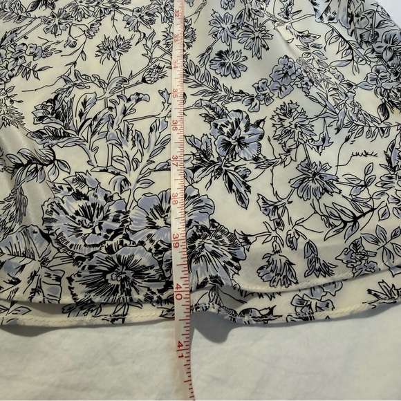 LOFT 90s Silk Babydoll Floral MIDI Dress Sz 6 Black White Blue Flowy Fairy Y2K - Picture 12 of 12